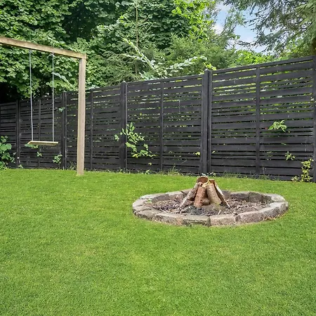 Amazing Home In Glesborg With Sauna